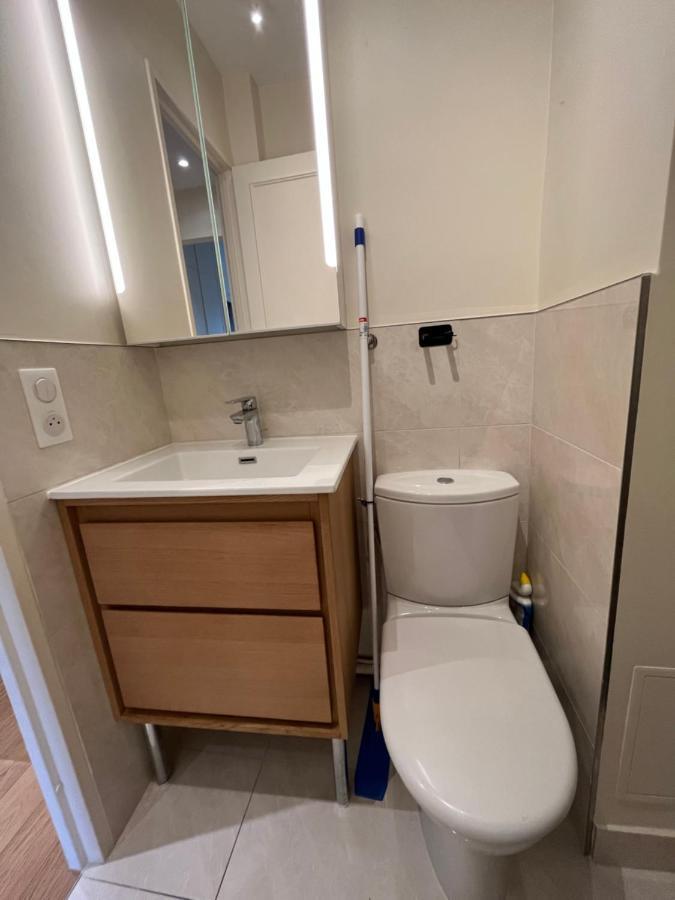 Dream Dwell Paris -Studio With Balcony 800M To Trocadero And Tour Eiffel Extérieur photo